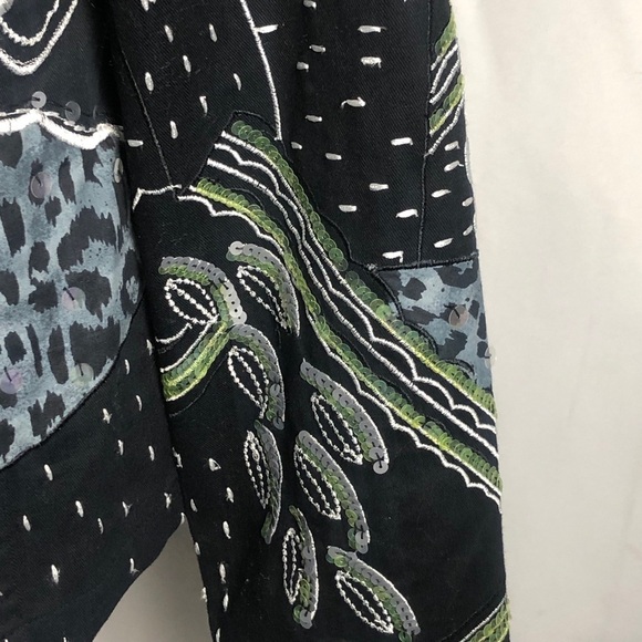 - - Womens Decorative Black Jacket. Size 10. - Picture 3 of 9